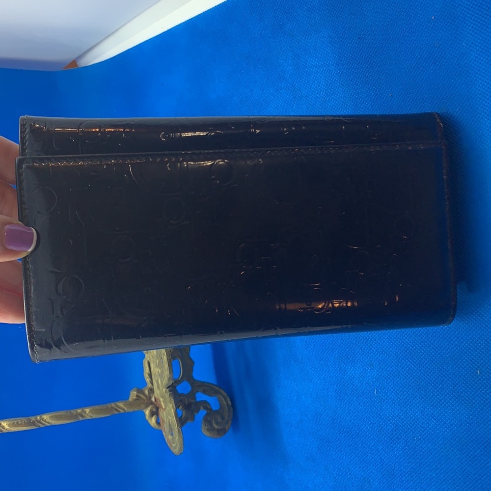 Dior signature Patent Leather Wallet - Picture 6 of 12